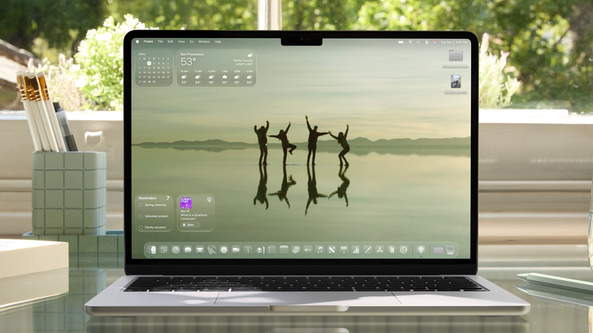 Chok hos Apple: UI-chef Alan Dye springer ud som Meta-mand